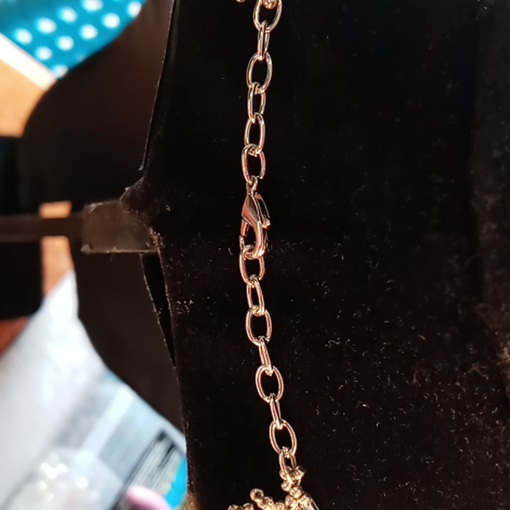 Necklace - Picture 4 of 4